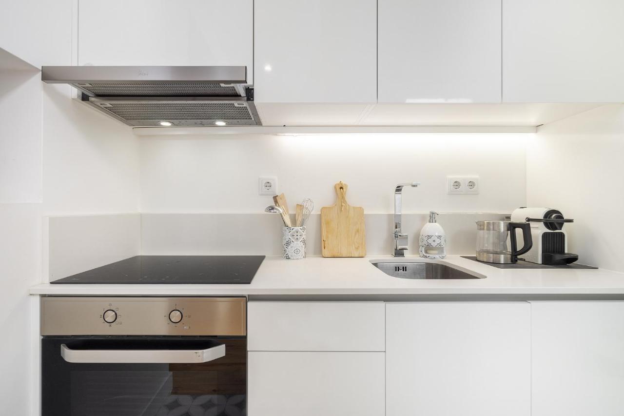 Whome Chic 1-Bed W/ Patio Perfect To Explore Lisboa المظهر الخارجي الصورة